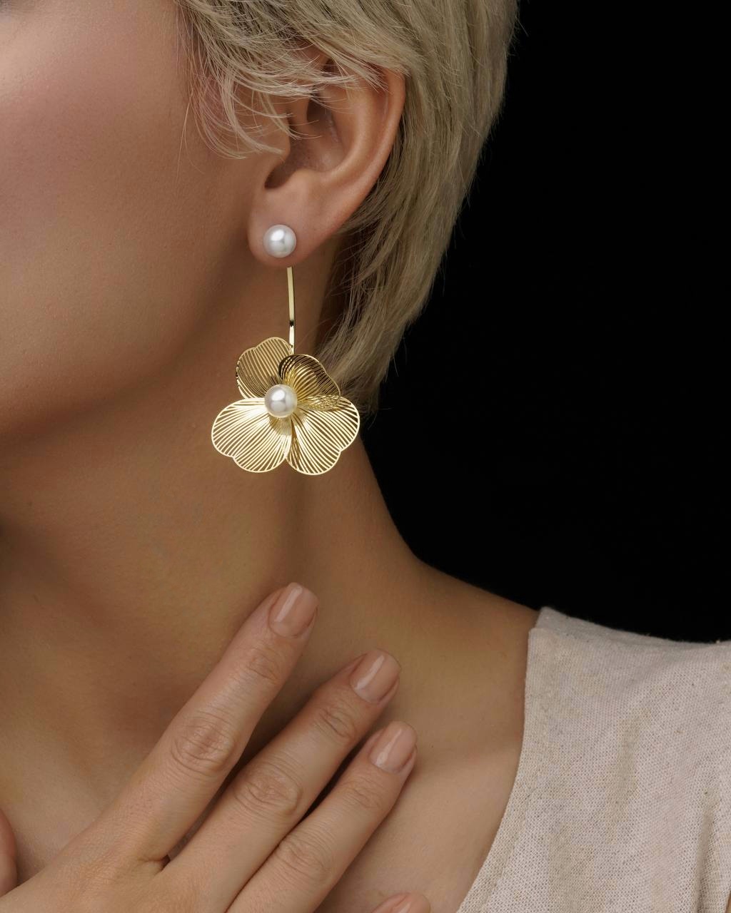 گوشواره طرح گل آویز